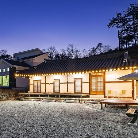 Gangneung Ggabinejip Hanok Pension Exterior foto